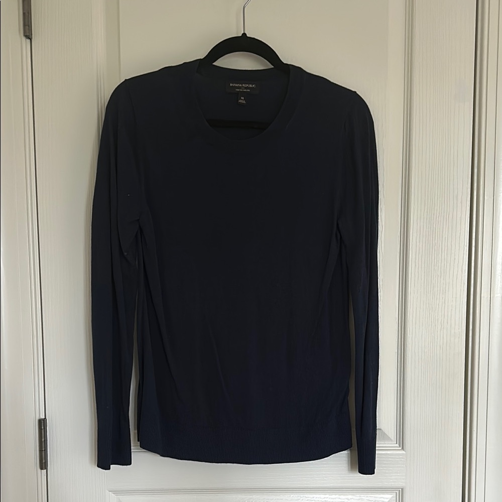 Banana Republic Dark Navy Knit Crew Sweater